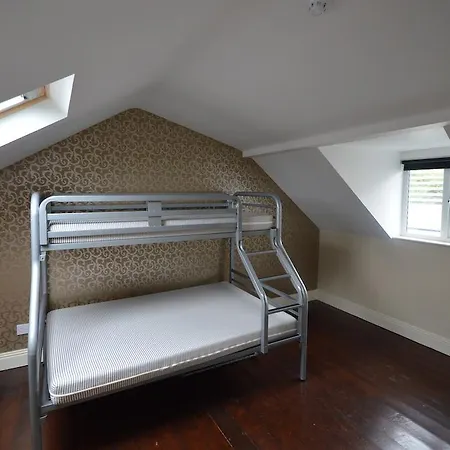 Oscar's Vandrarhem *